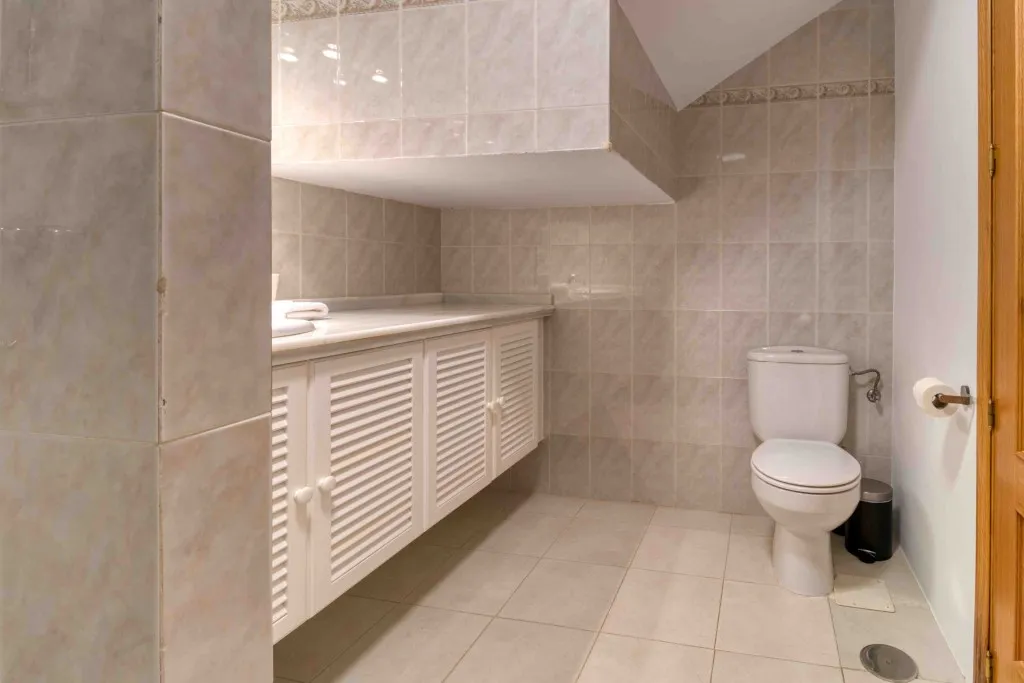 ec484ec7-2100-4321-9890-400e2fd115fe