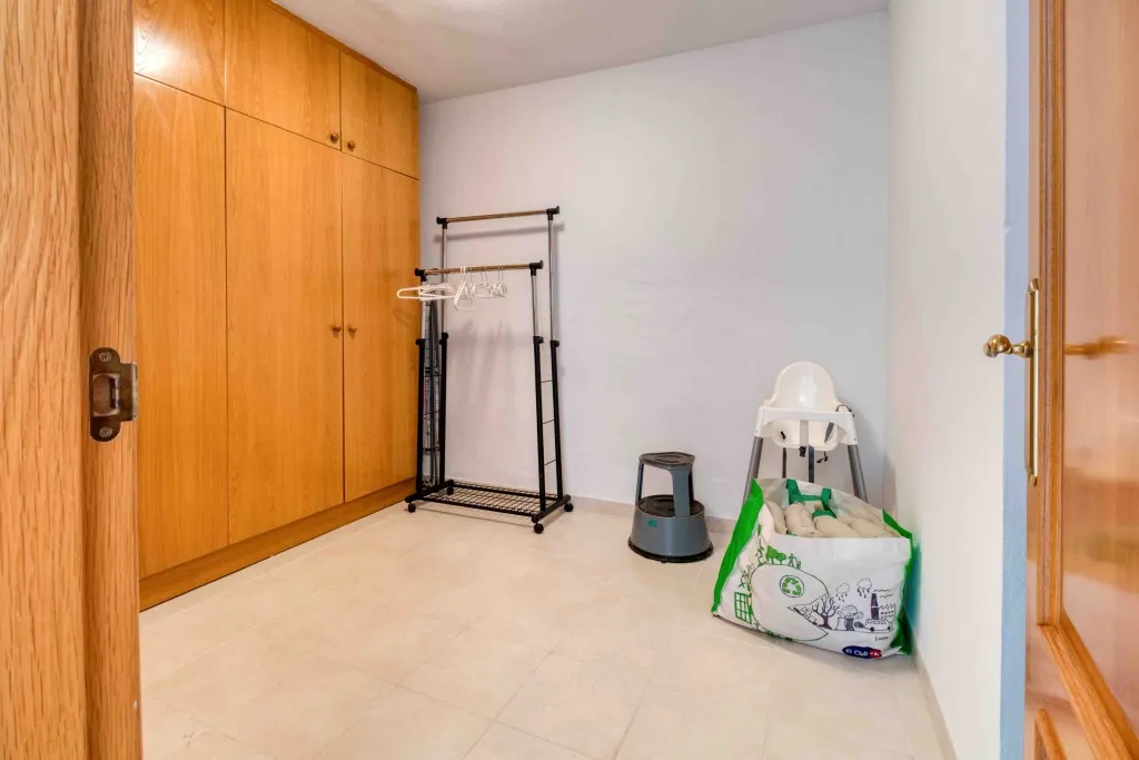 f863fd9c-626d-4e19-965e-d40f10459172