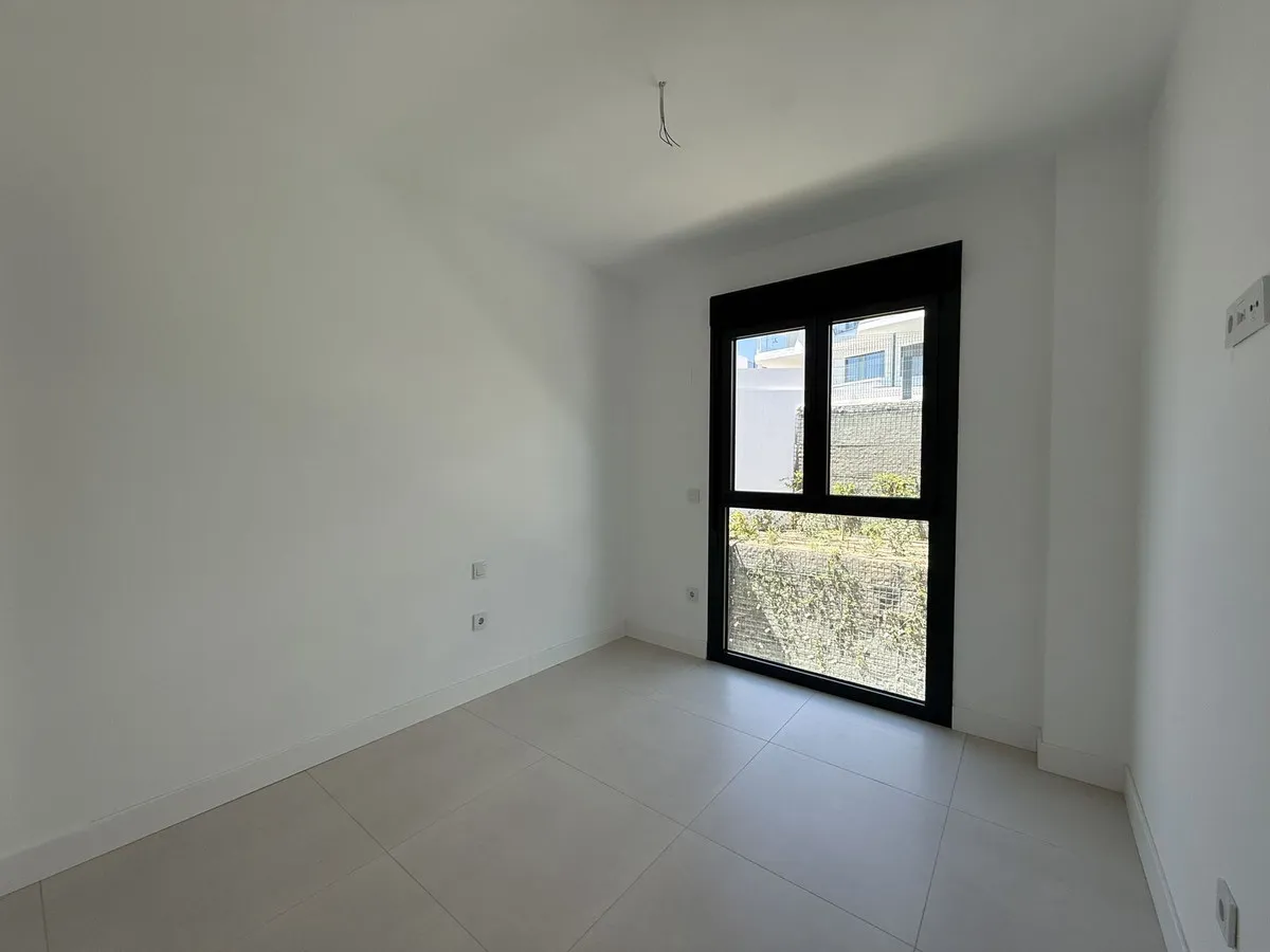 6a2e57d9-e682-42a9-9eed-a096dbc1fcfb