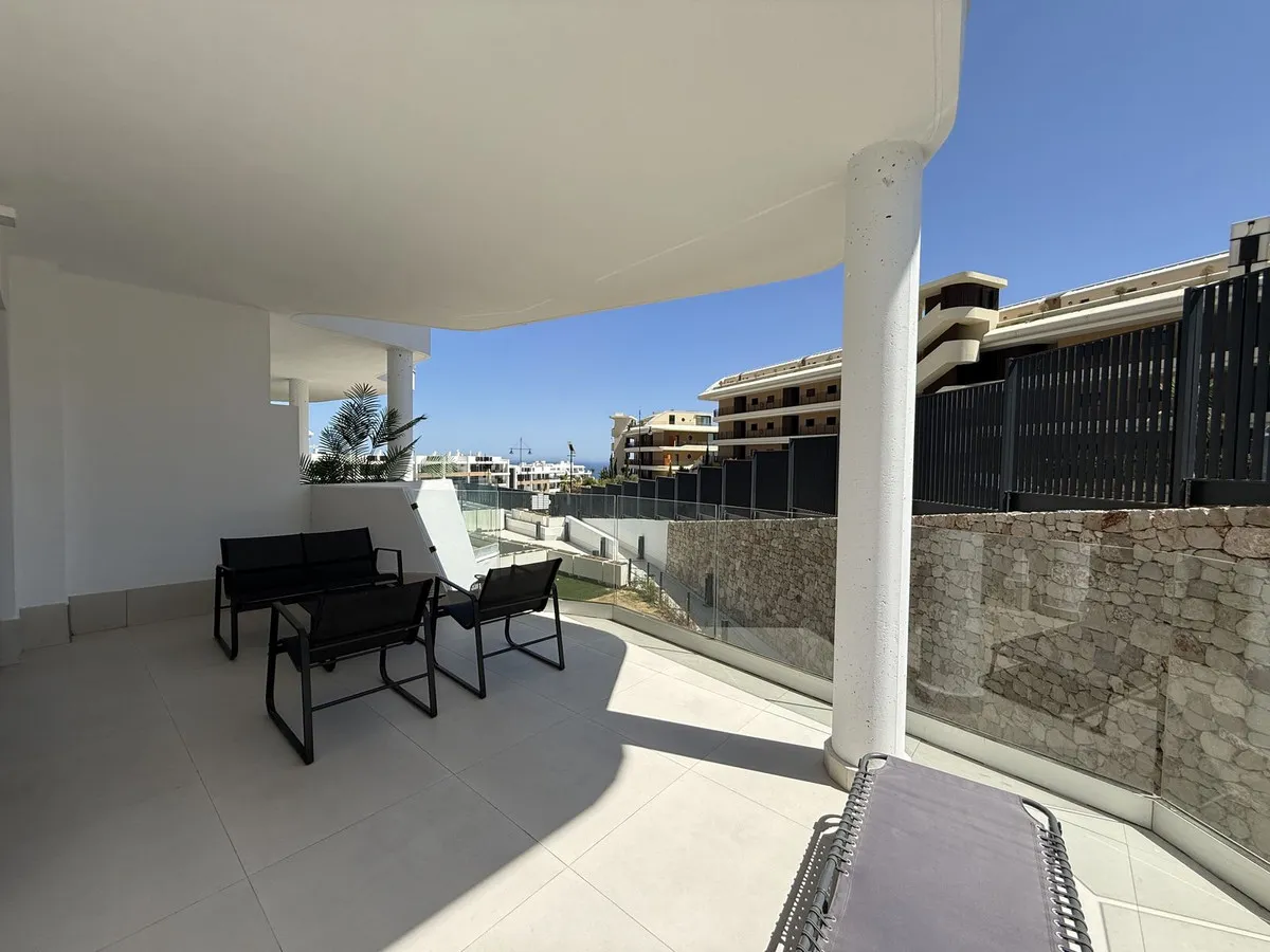 f09639c8-d9db-4511-bbdc-6839276ef9fc