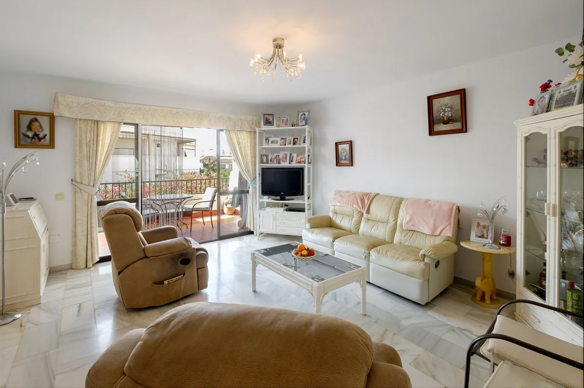 cdb6a449-dc87-4170-9a92-a6d14e5ed61f