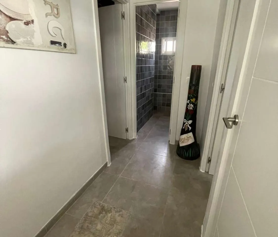 fde0eddb-57b0-4b3c-880b-9e13f13df5d3