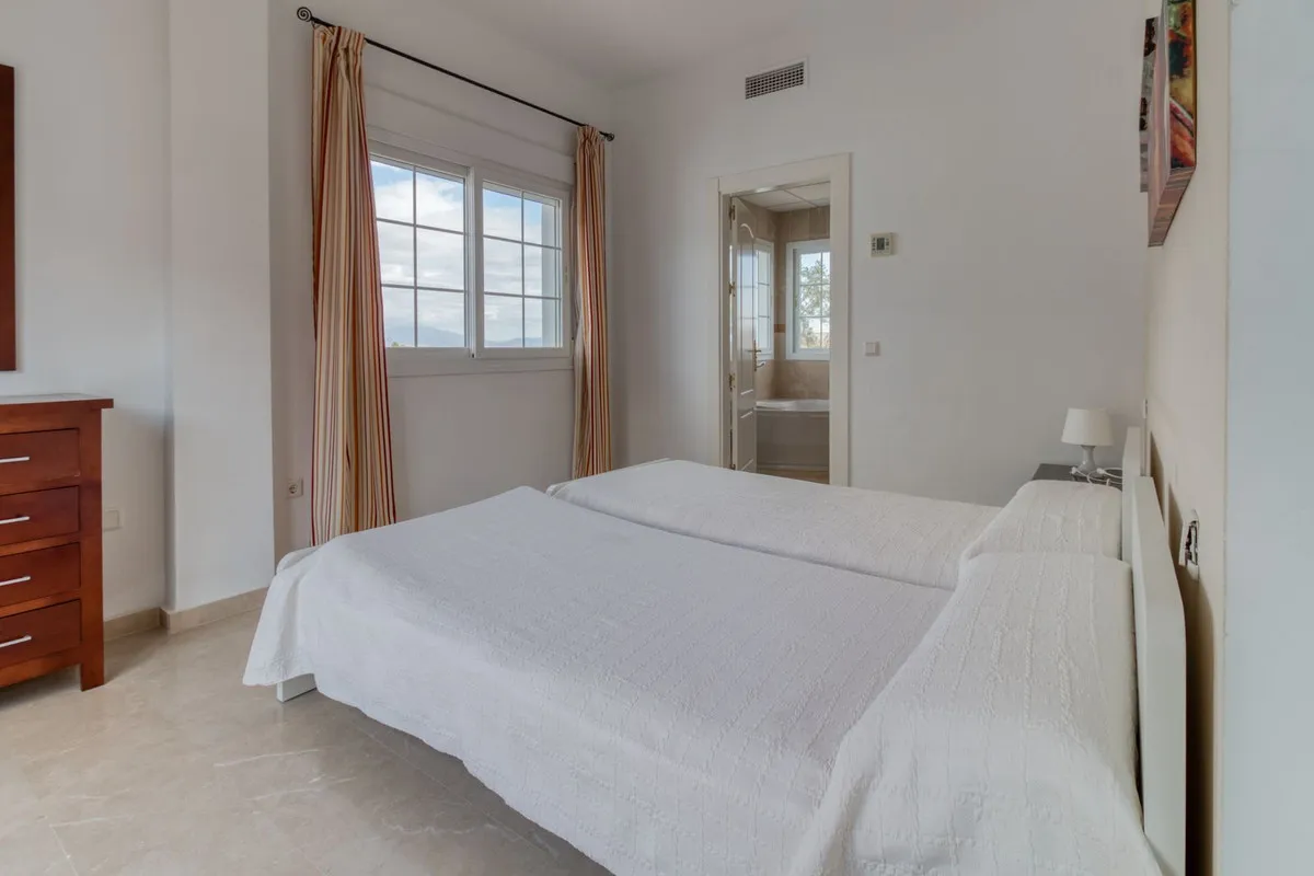 7ac0770b-0f74-40f5-b03c-92dd89bf4b50