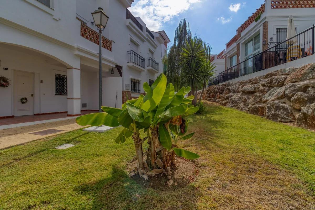 8d7cef84-7de7-483a-8f93-425e03c2927f