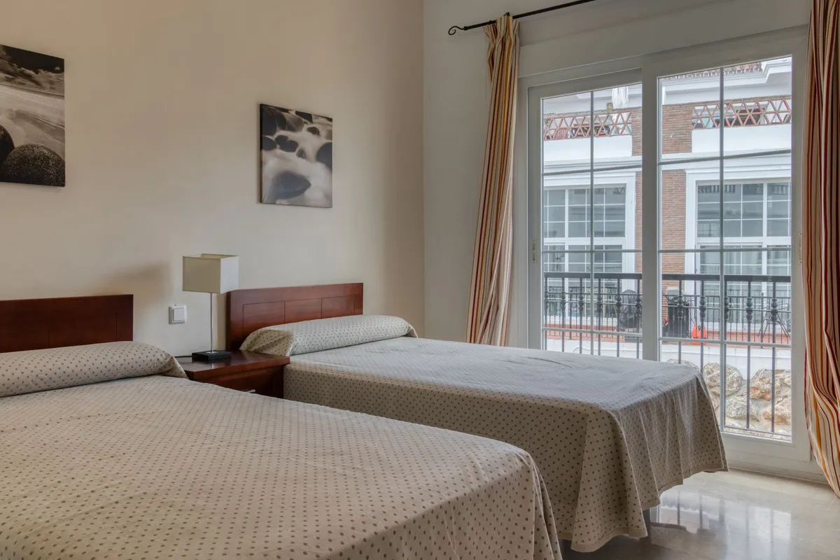 c087049d-f251-4c50-a31c-c170dbcc0795