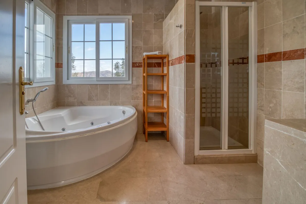 e666cbe2-a488-463f-a730-02a6e08007e3