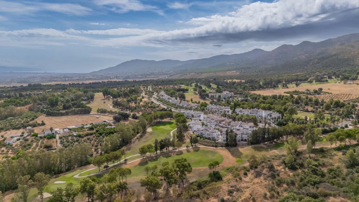 f7163145-715a-4c7c-a210-1686aa9babb6