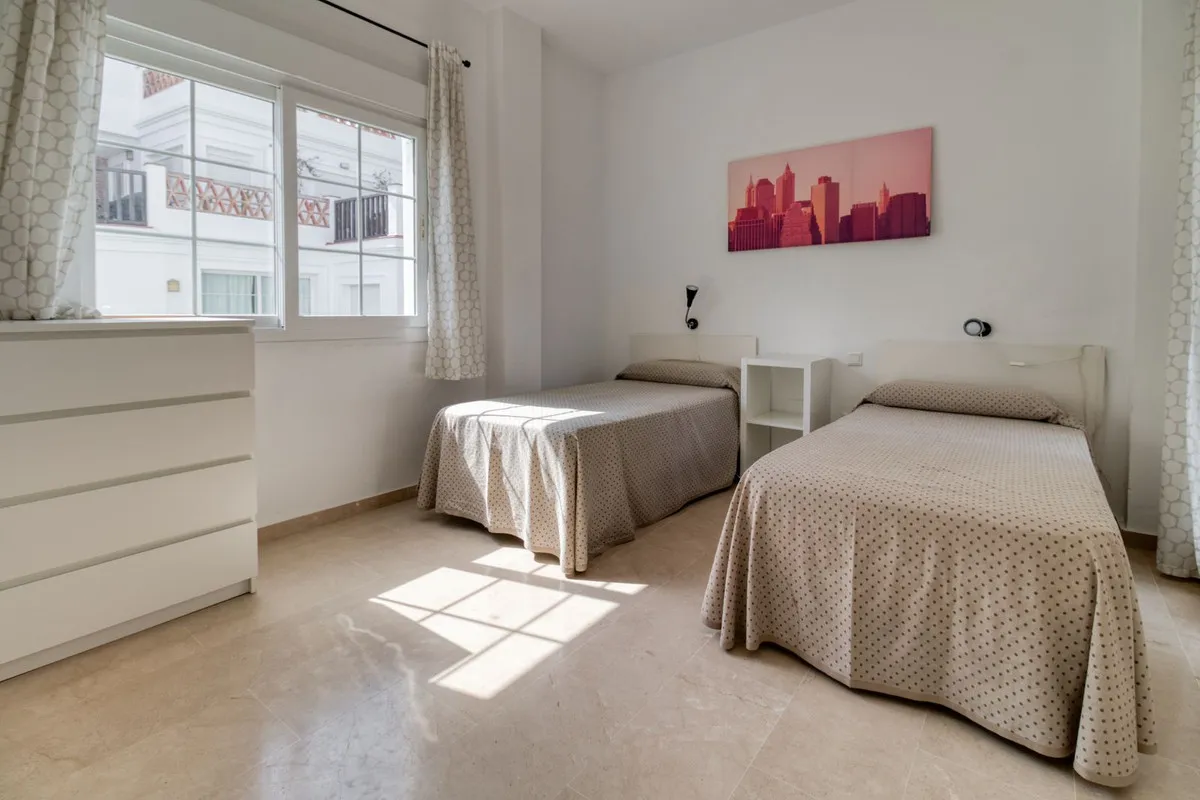 3c97cd81-e838-4076-8745-d9a945768aa7