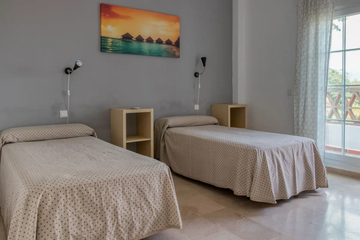 742a1640-8857-4d3e-922a-e0b97325f033