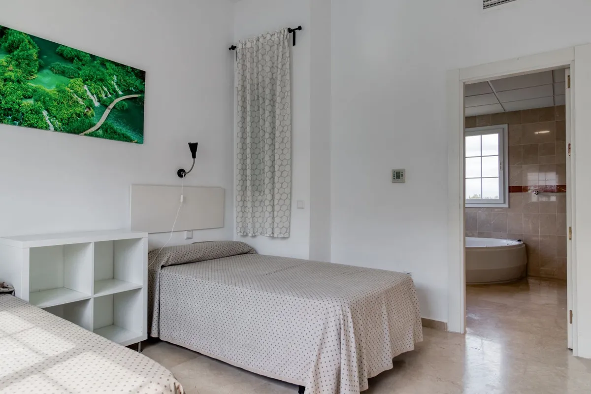 a314e1c2-7f6d-44e0-a050-f1b0e4d84d9e