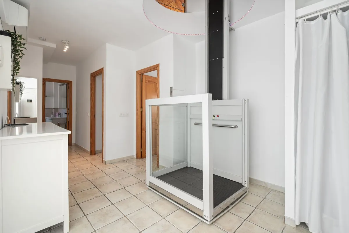 60eaa934-3c42-4a8e-858d-9a82ebb2284f