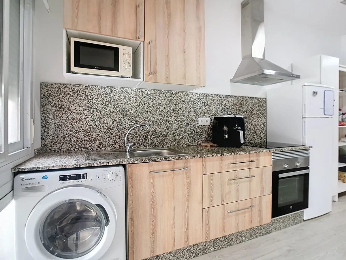 16048119-32f1-4bec-91a9-43da30df9a0a