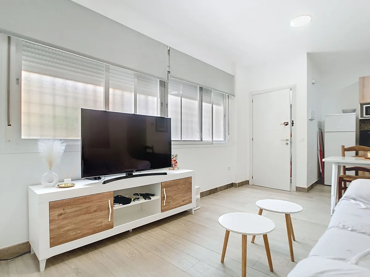 7b57e89e-47ba-4b15-b024-3cfdf4933e55