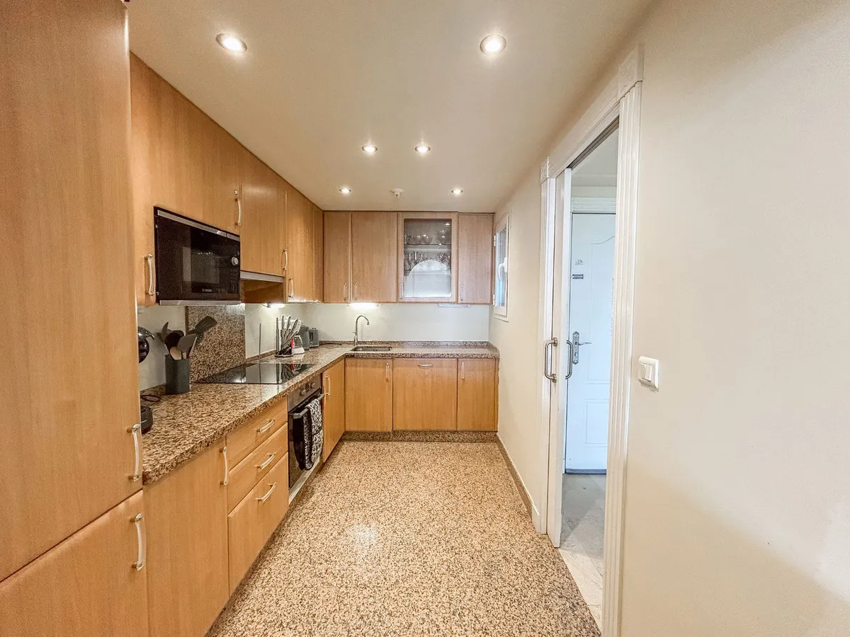 adfee787-34f8-42bf-b89c-e91e87eb18e6