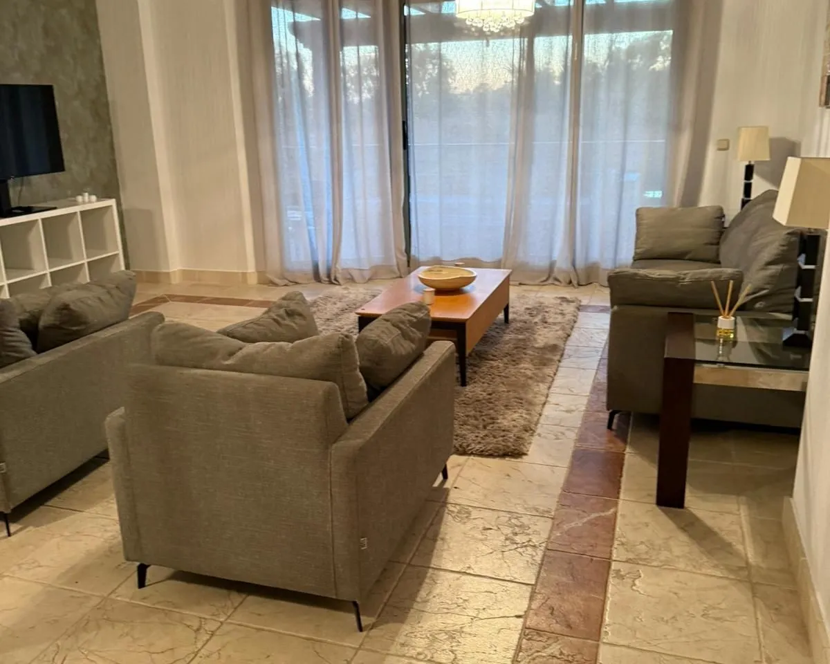 90b5822a-2902-4700-8f73-36aaa5d82022