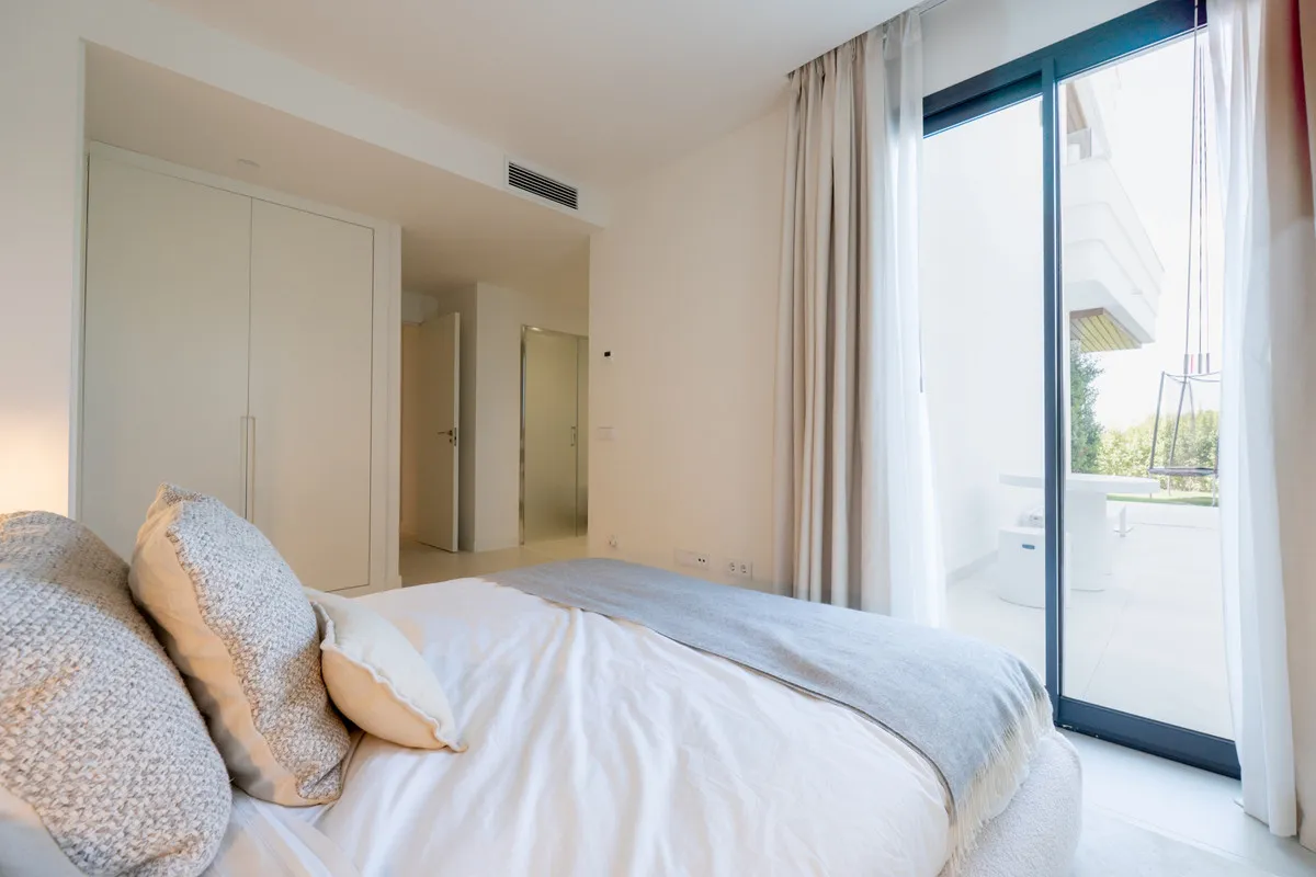 21daa463-5f76-45f7-9ca0-dd8e85cc1656