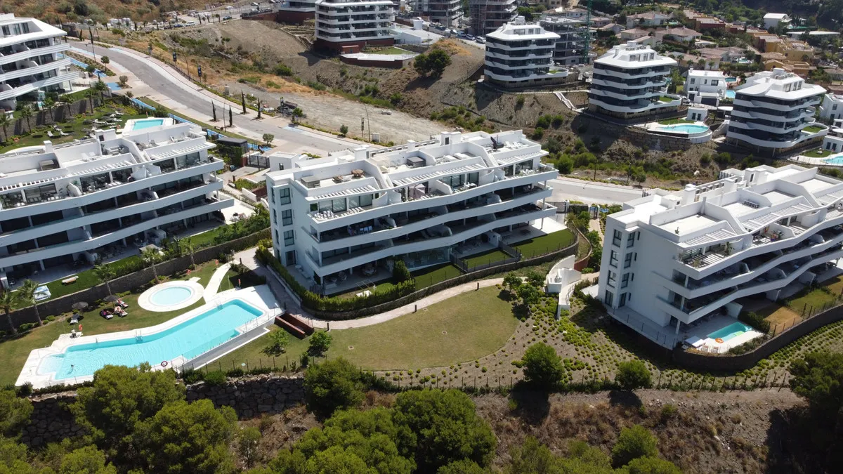 e12a29b2-427e-4341-ad14-082d9ba1bf3f