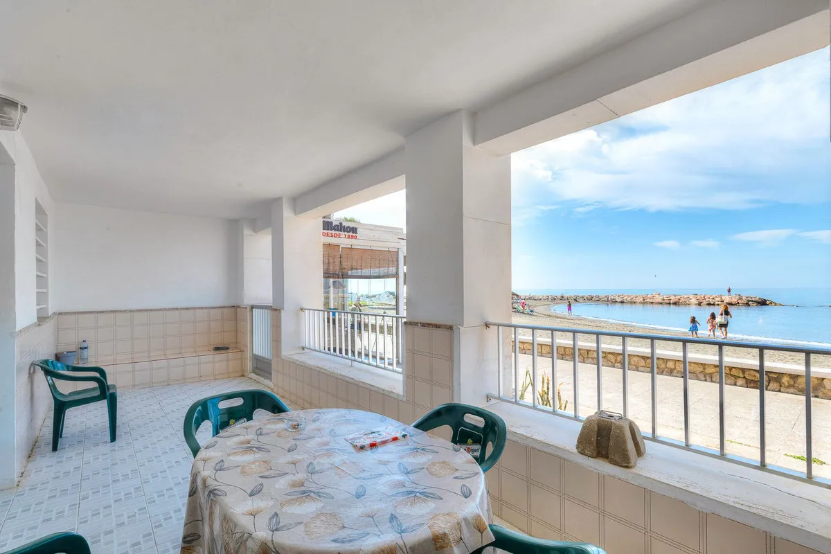 cc185d54-df99-4db9-8a44-9f32d663a64f