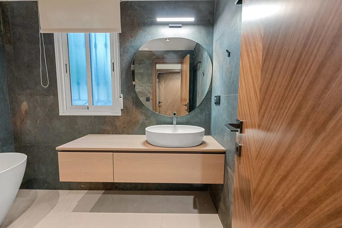 027c2bdd-321e-49ed-8f11-e056d2596d27