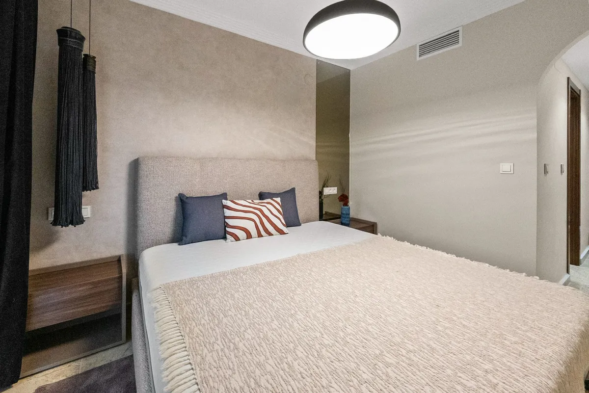 48d77745-1399-467a-b316-c423d5b1c12a