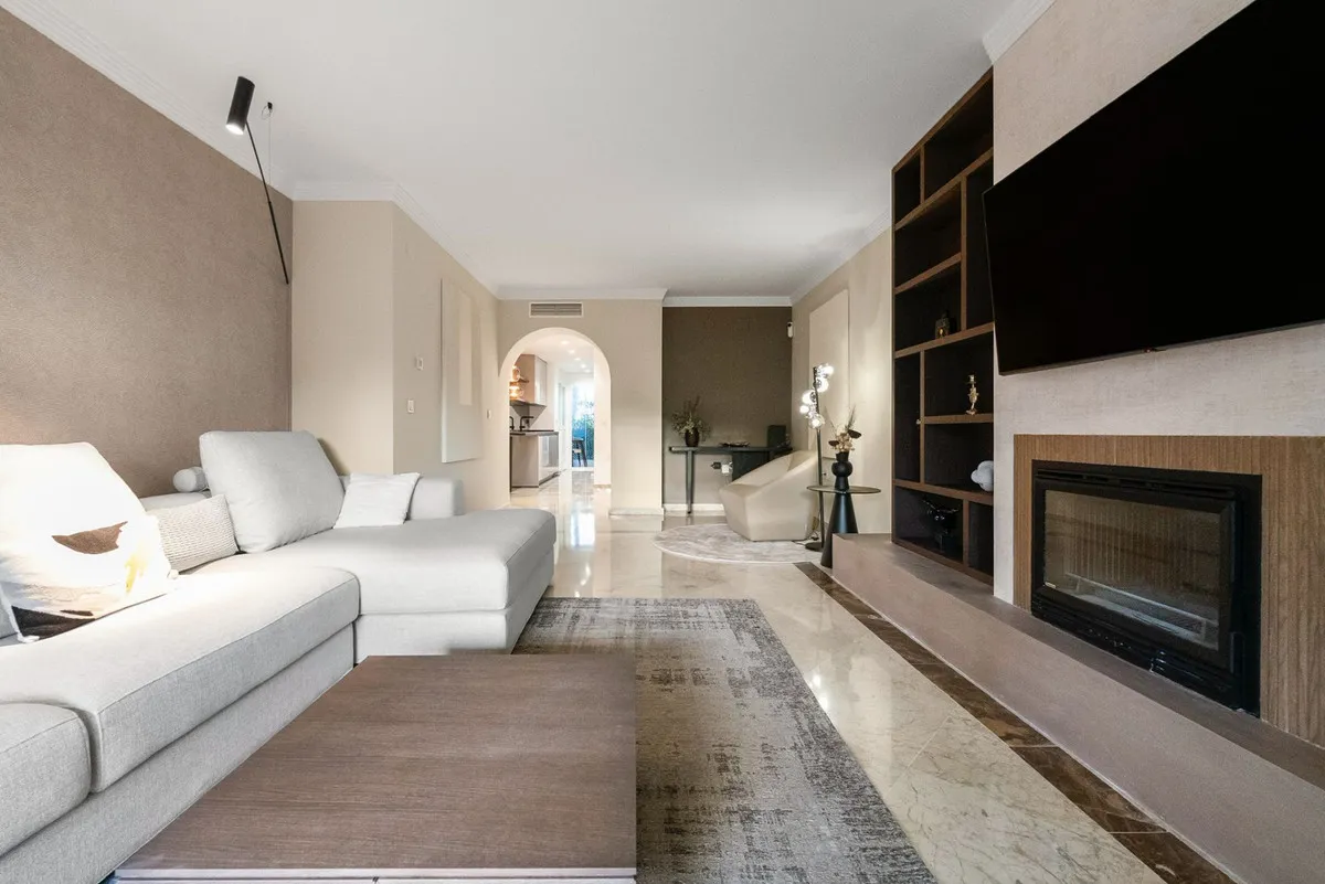 741ba0b6-0c18-474e-b4ba-6f83db9df92b