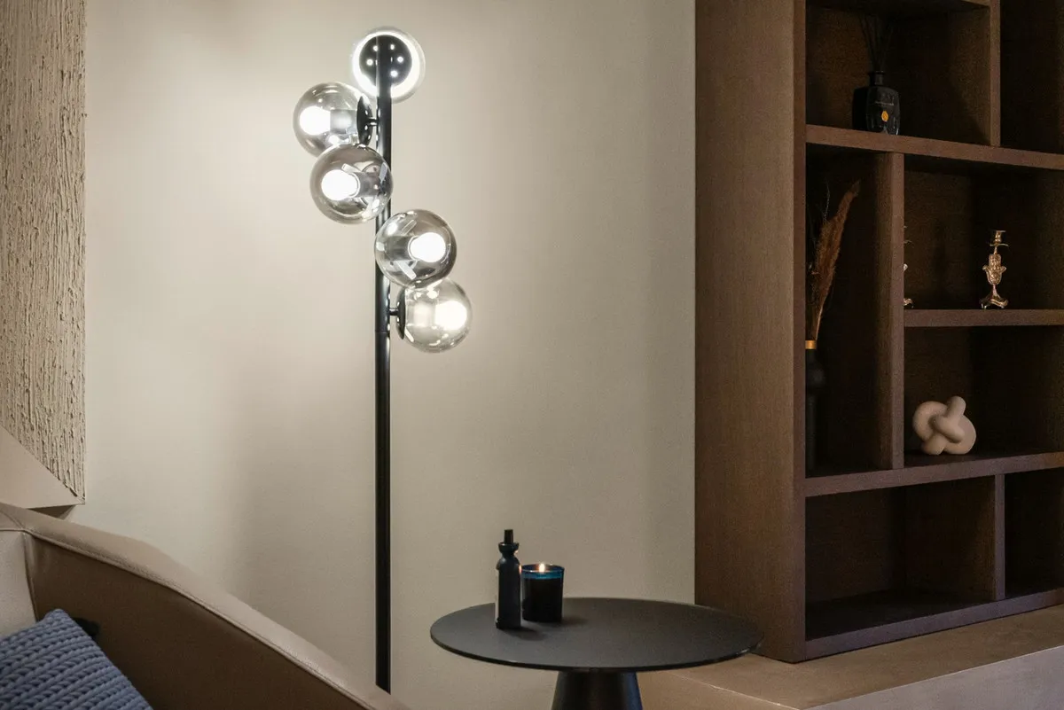 efae3299-78e7-4fc2-bf25-c5f6d62c69ef