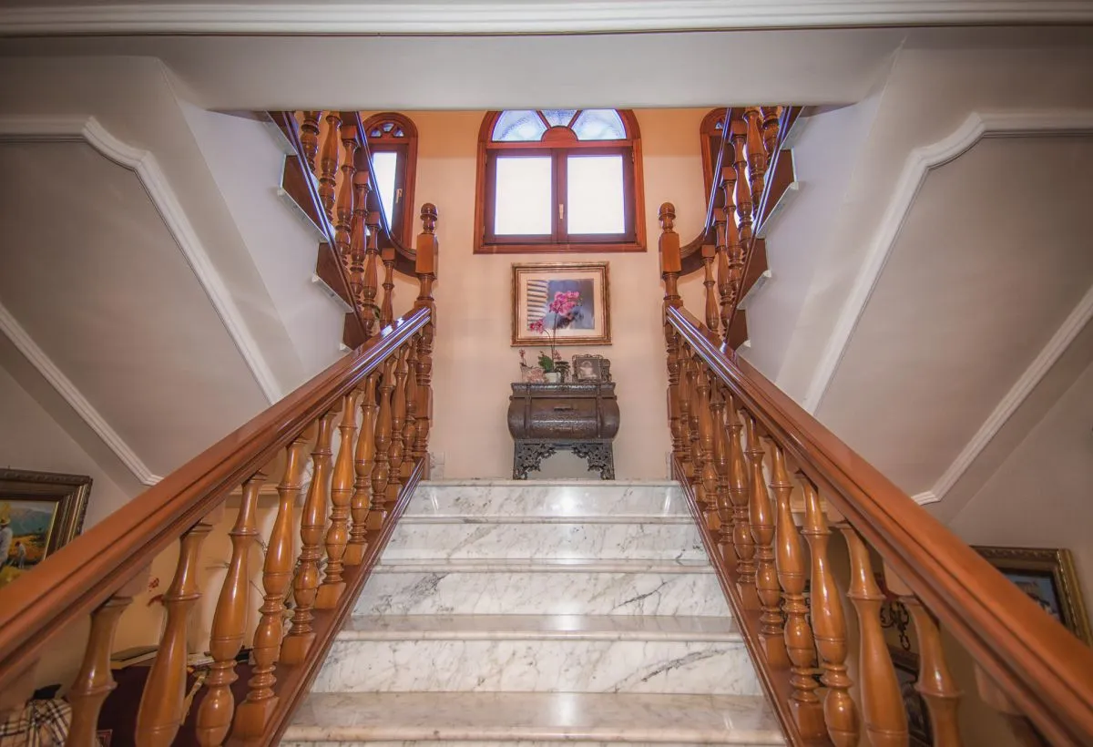 974f5fd7-516b-4339-bb17-1eac58584a25