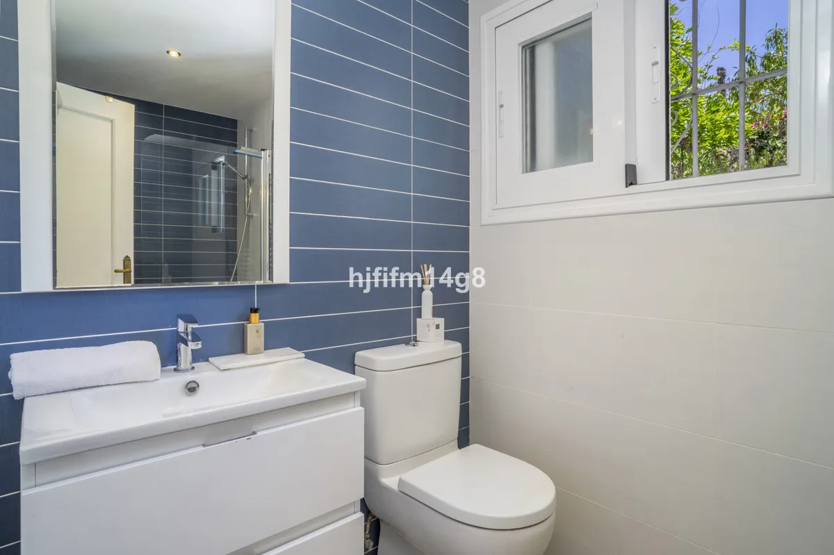 73102fd0-e1c9-4465-967b-e1323cb1a81b