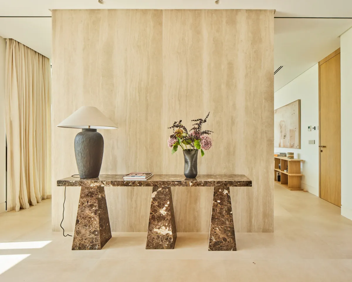 1c13ecfa-0688-4c32-a938-a27933fc3121