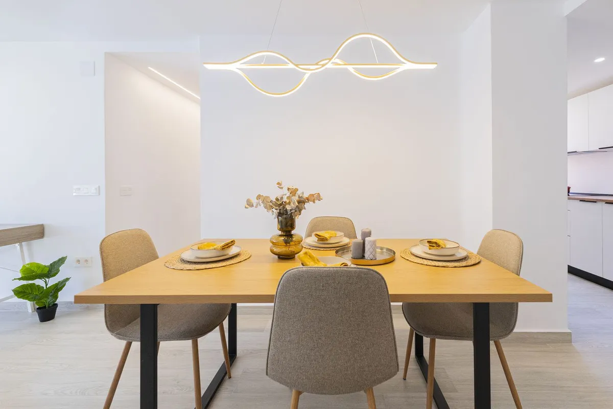 893c6570-4c15-429c-b88f-2935a6ce381d