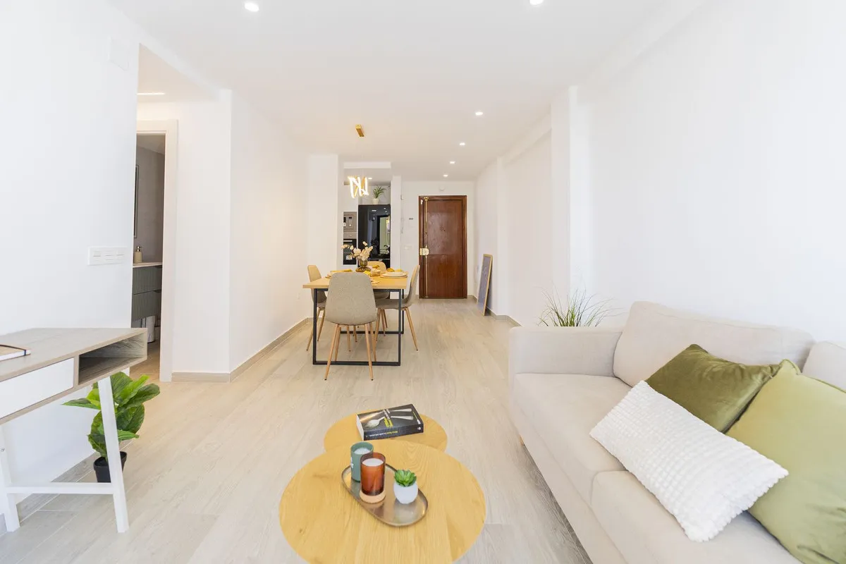 8c3283a0-23d2-4f29-9ec2-09dad551437b