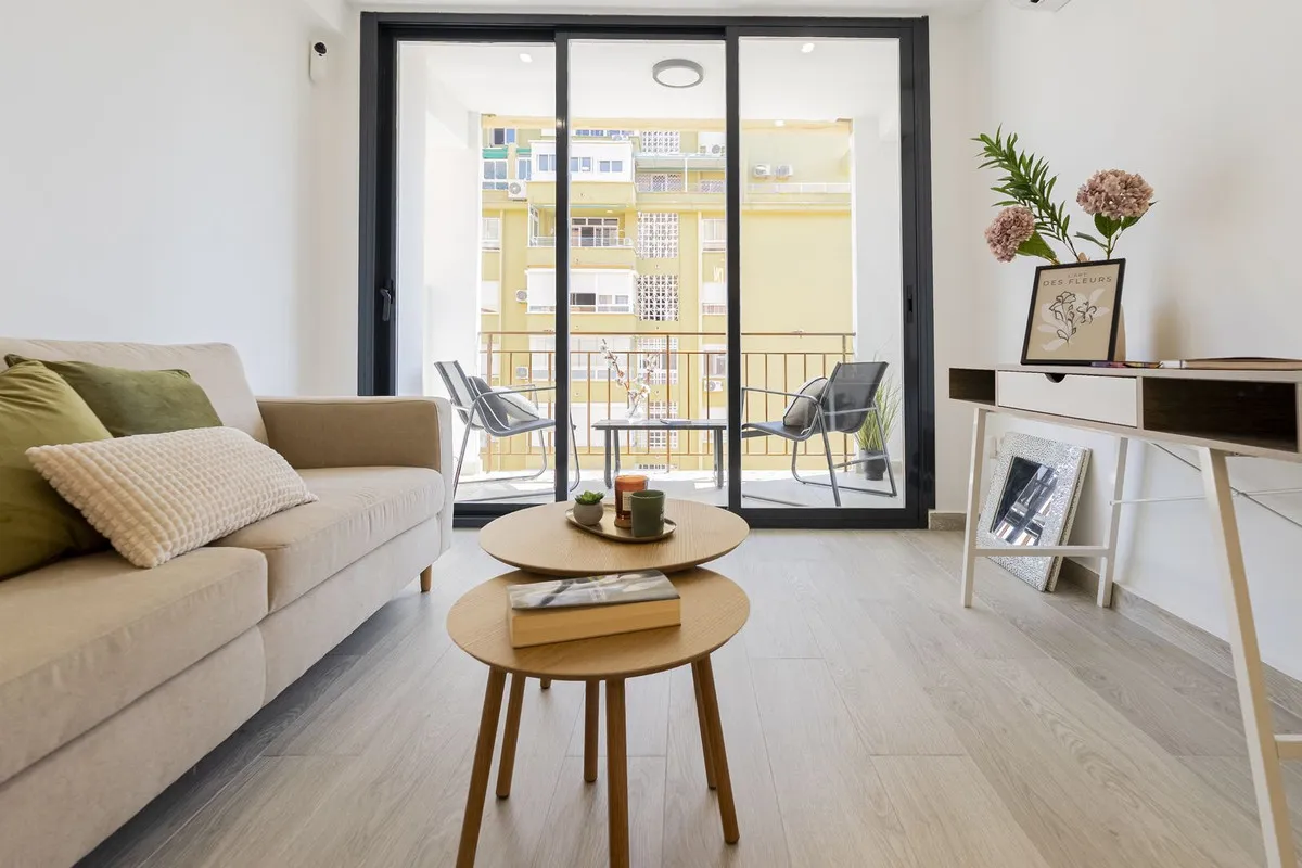 e577b333-53ac-4062-aece-e0783763c05a