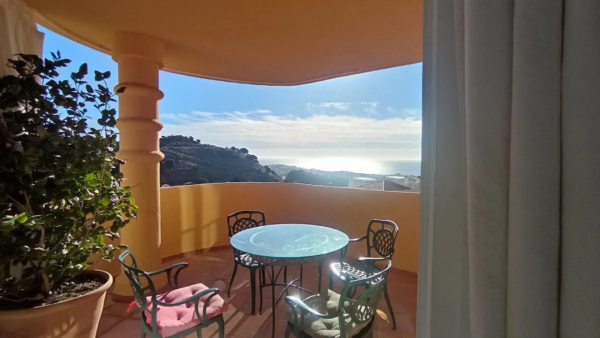 76d4580e-9ac1-43a3-9b2d-6d36d87cbc88