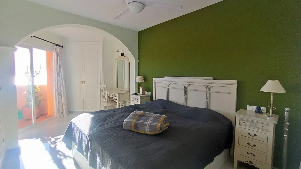 94ea8ab0-687c-4509-bbf3-4f741743928f