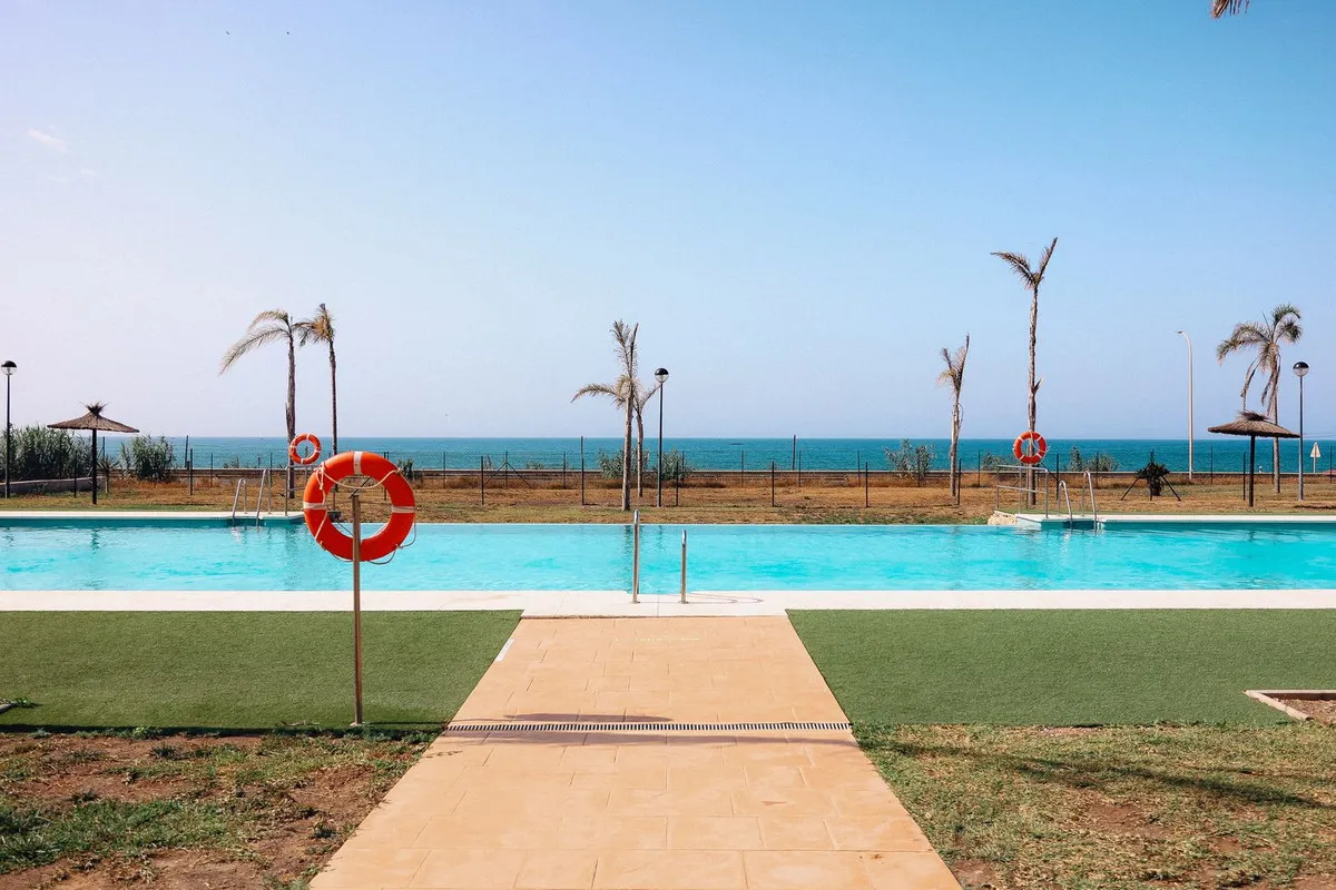 a3938746-f5c2-4569-8973-58b107fc04e6