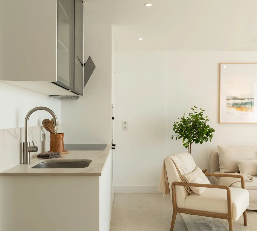 c47d6f56-93bd-4216-9aa0-8bf32e5d9a4f