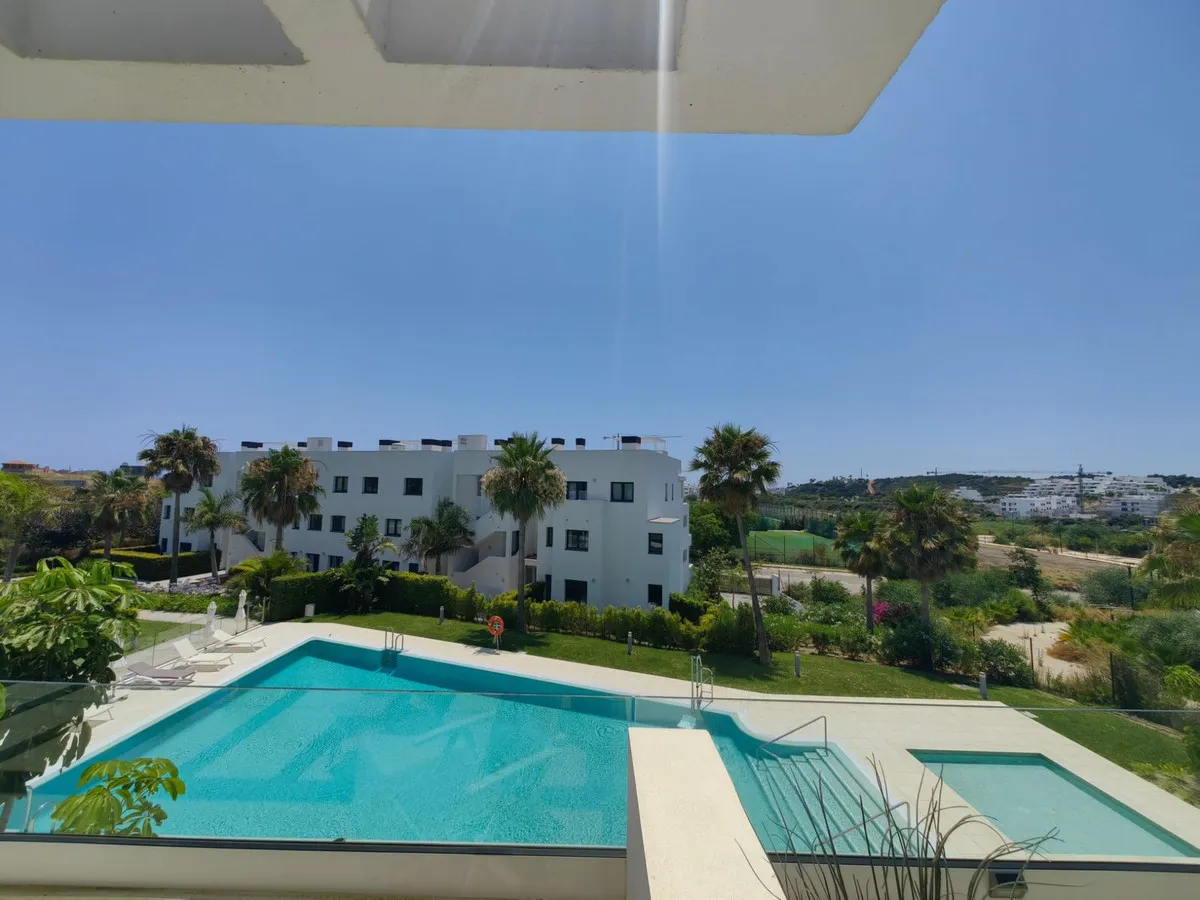 1ca52cee-dc1c-4792-b4c2-480c14ff1835