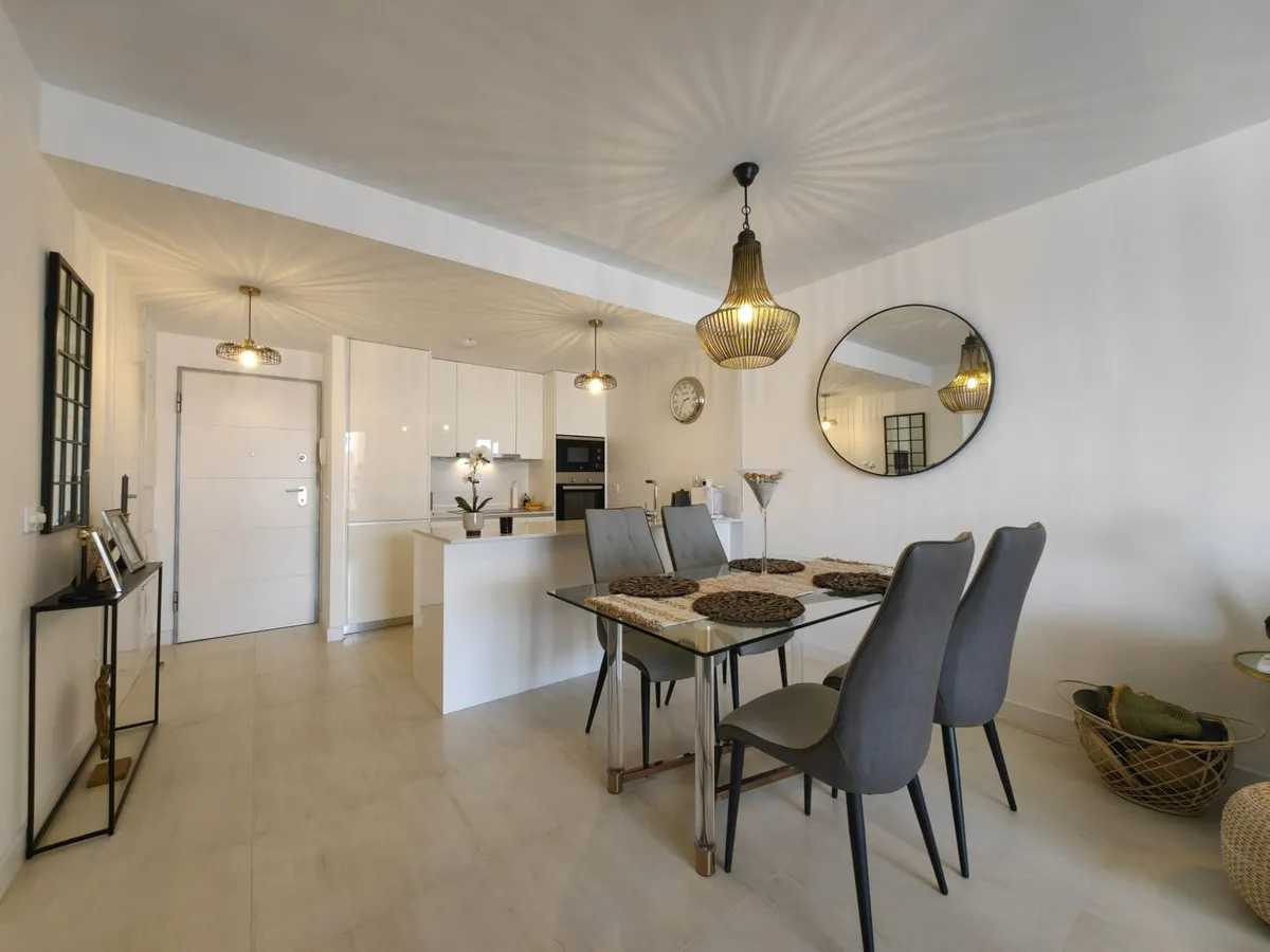 33dcbfdb-c01d-478e-b505-430ba8f81c9d