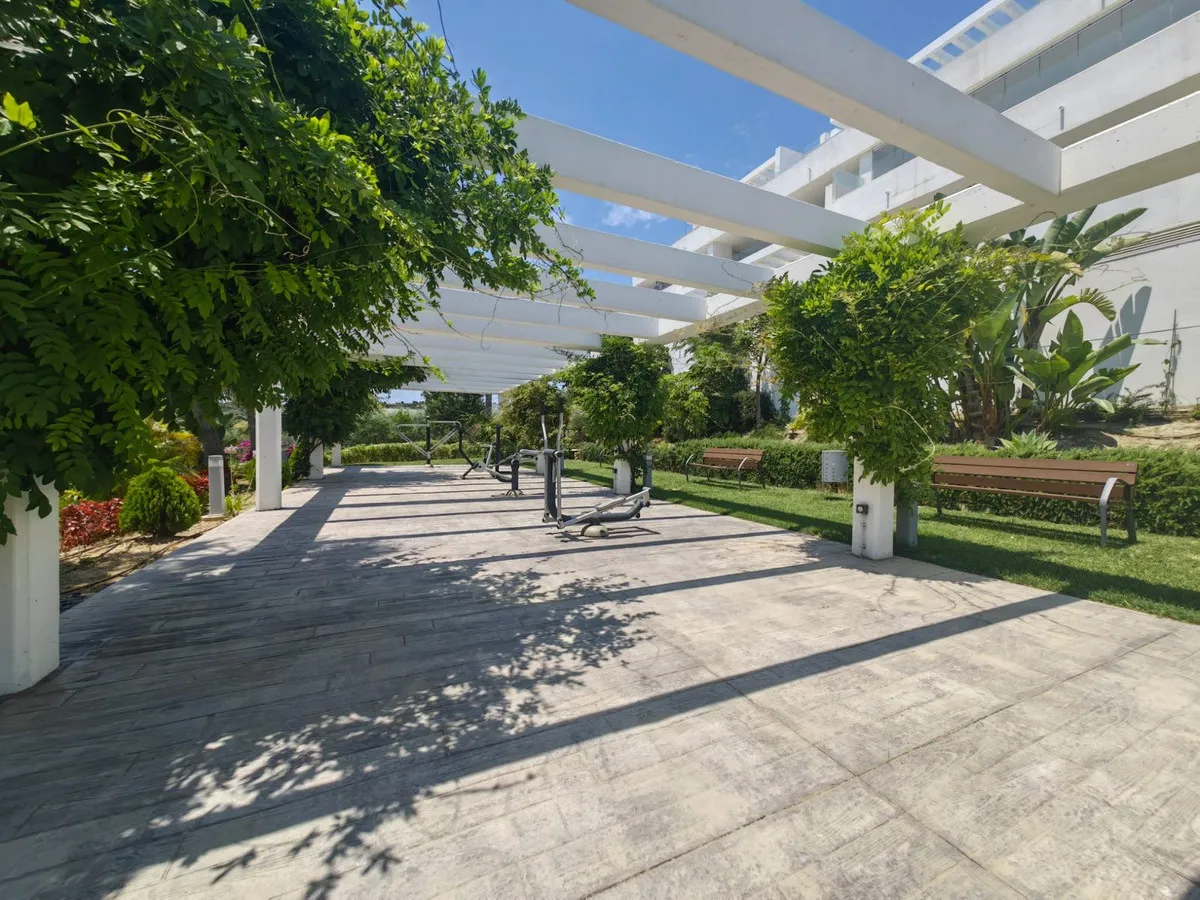 3f043f3a-f708-44ba-9157-222e5f242b43