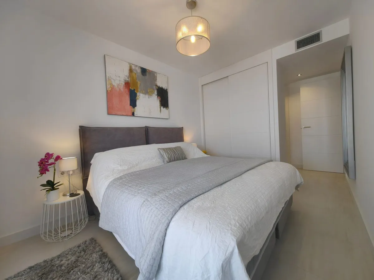 7f06dbf9-a25c-426b-b766-fe32f55bb0dd