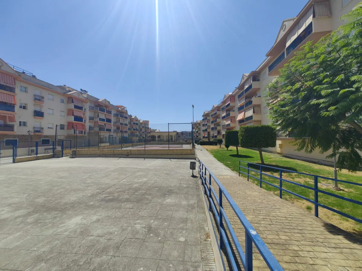 9b3c8fb9-a205-4198-9d54-8dd13f2c1431