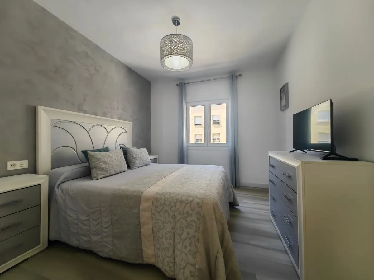 c6751289-ea55-4c5f-9f99-33d98e1dfdef