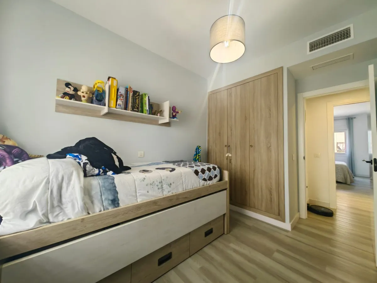 f6d874a8-84cc-4e65-b3ac-5b2dd164bb88