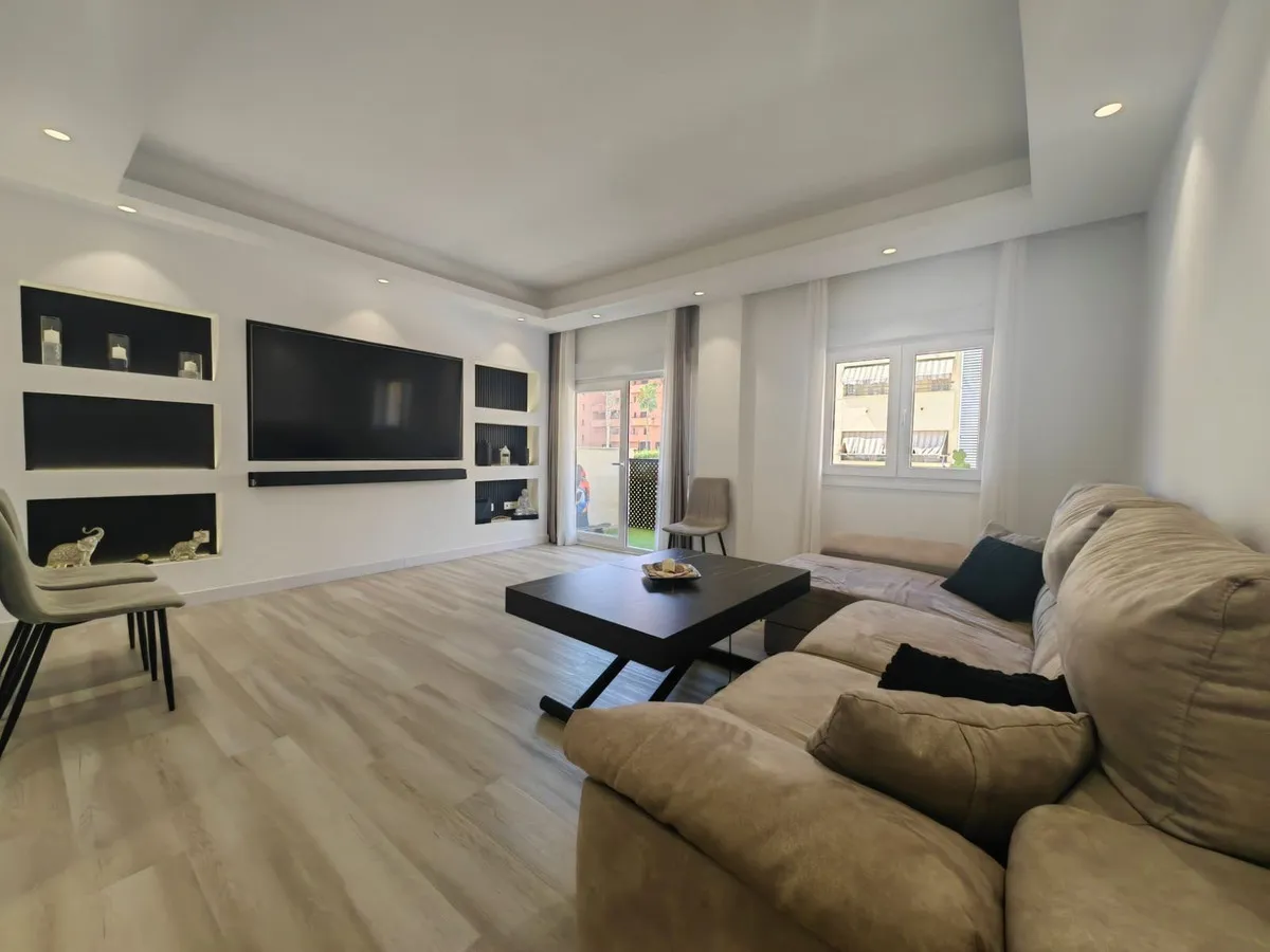 fe9c121a-c4e4-4b3d-a709-3e30bc86838d