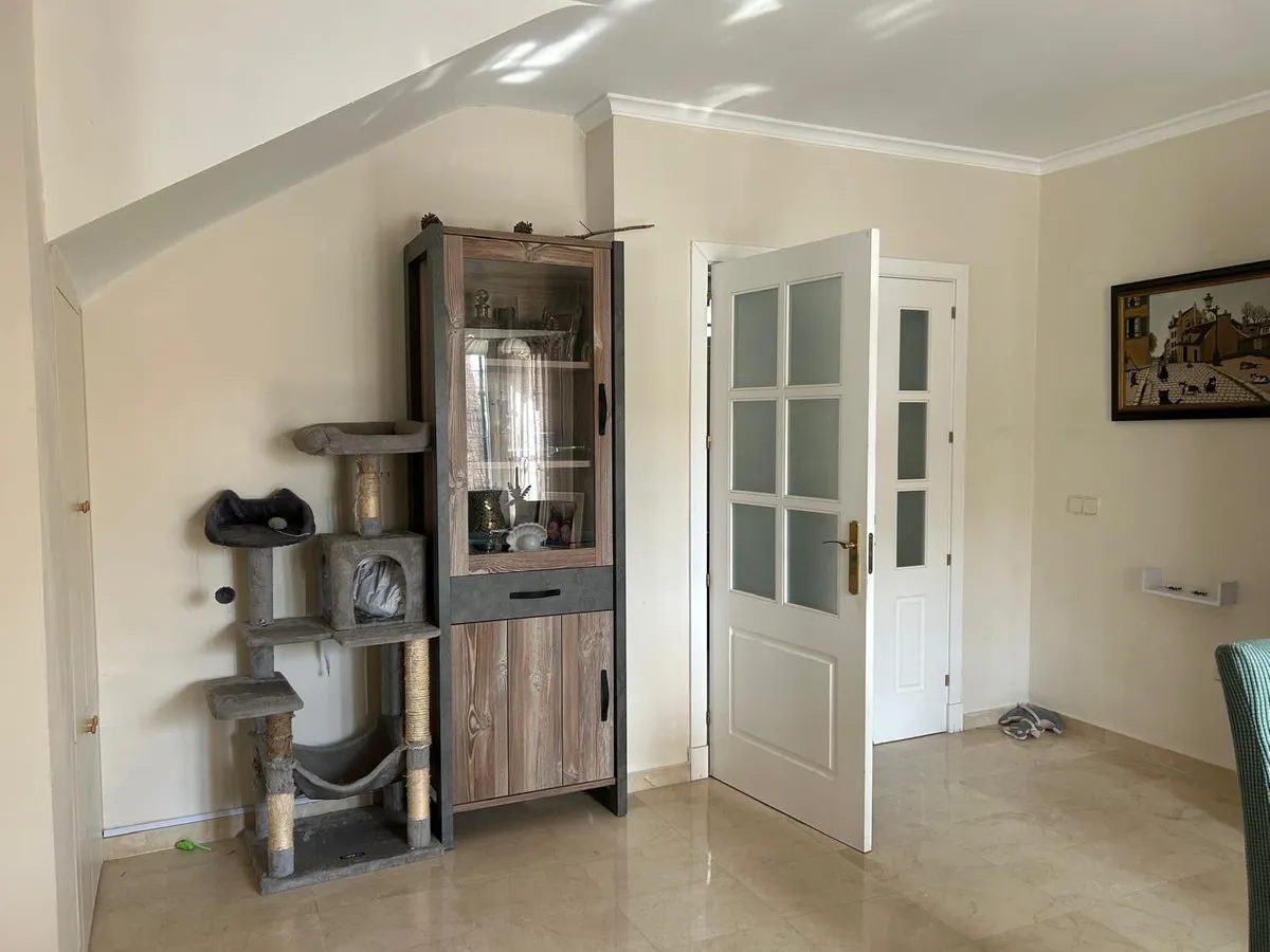 ca2781f6-1c50-4aa6-ab6b-2bac06e7e43c