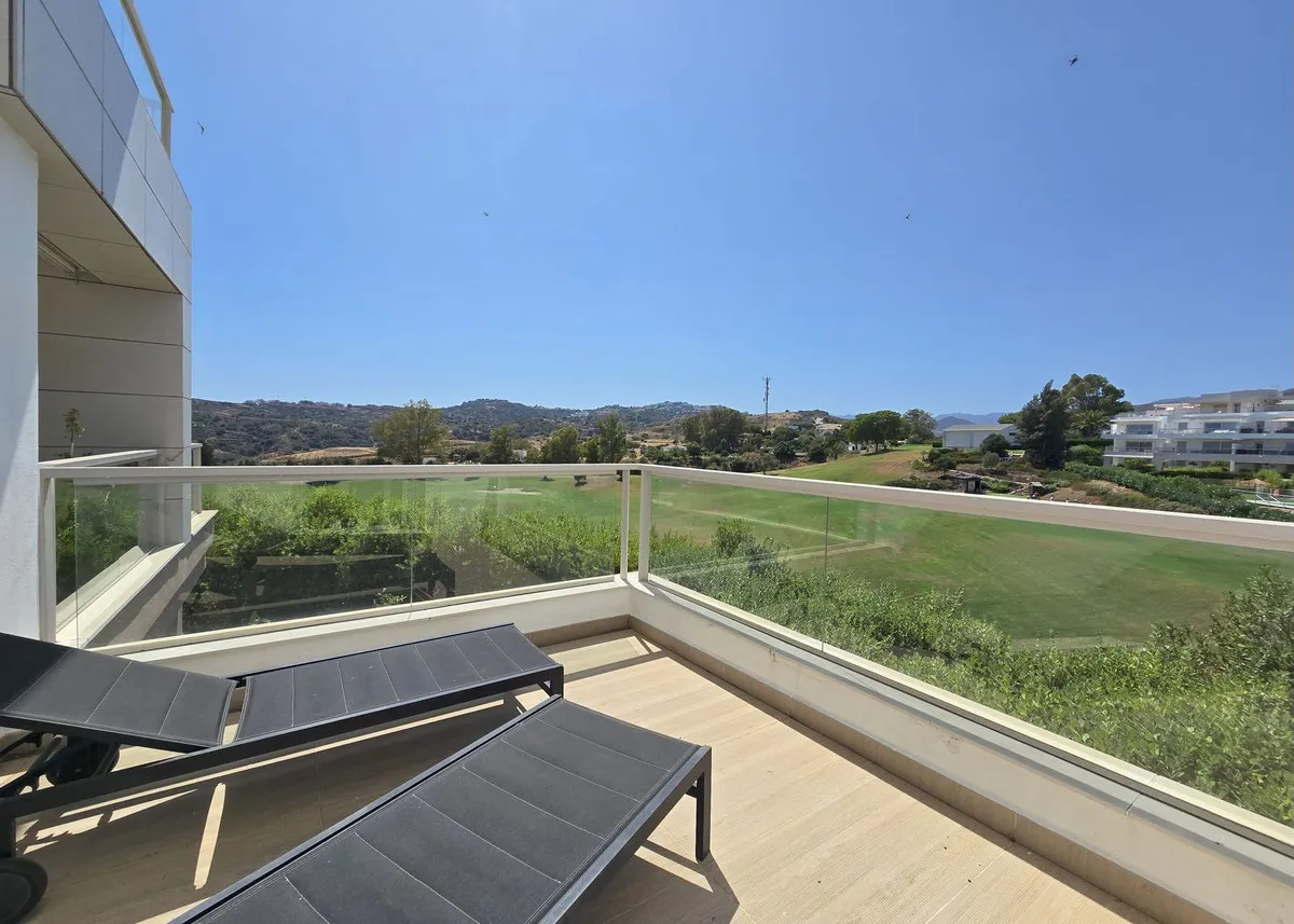 086b7a27-7b79-45f6-96c3-b4c790af7ba5