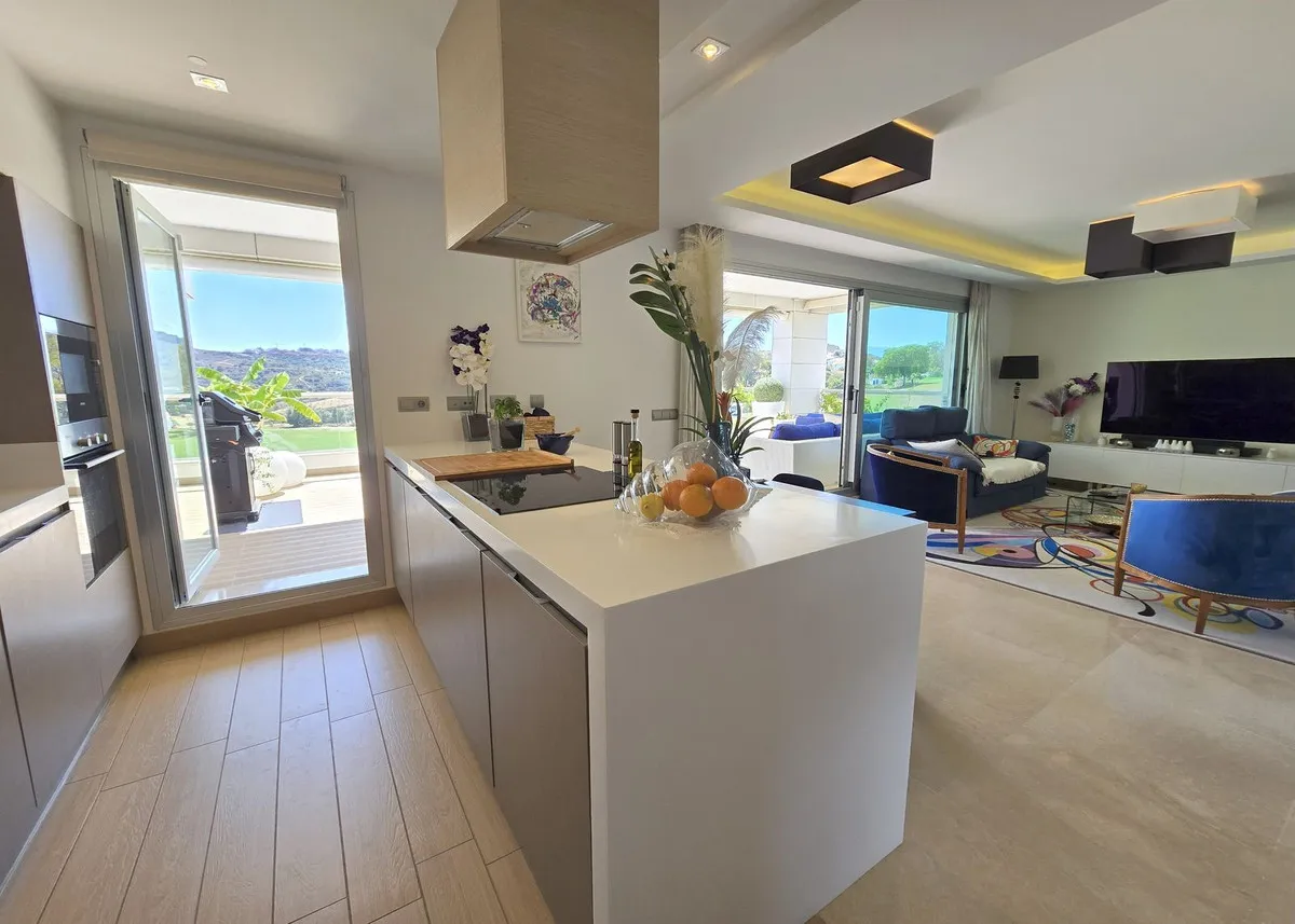 24760ff8-00ef-458c-a8a1-fc38c0cf623f