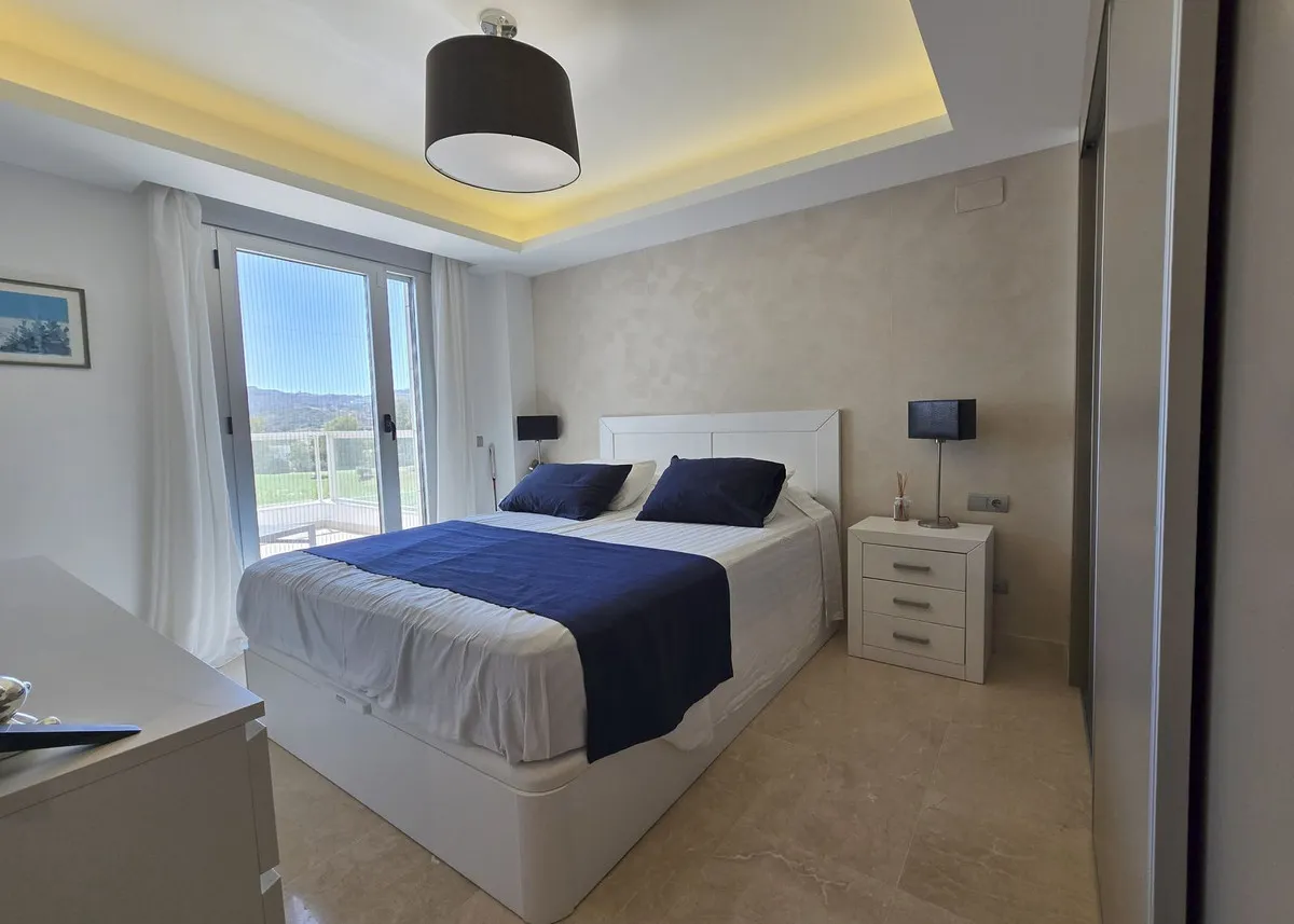 4700c45e-79eb-473e-b028-59f68465c088