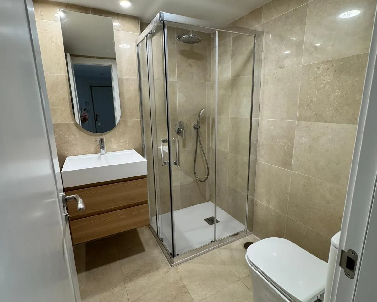 99485715-bdc1-4aa8-ad87-aa493757445d