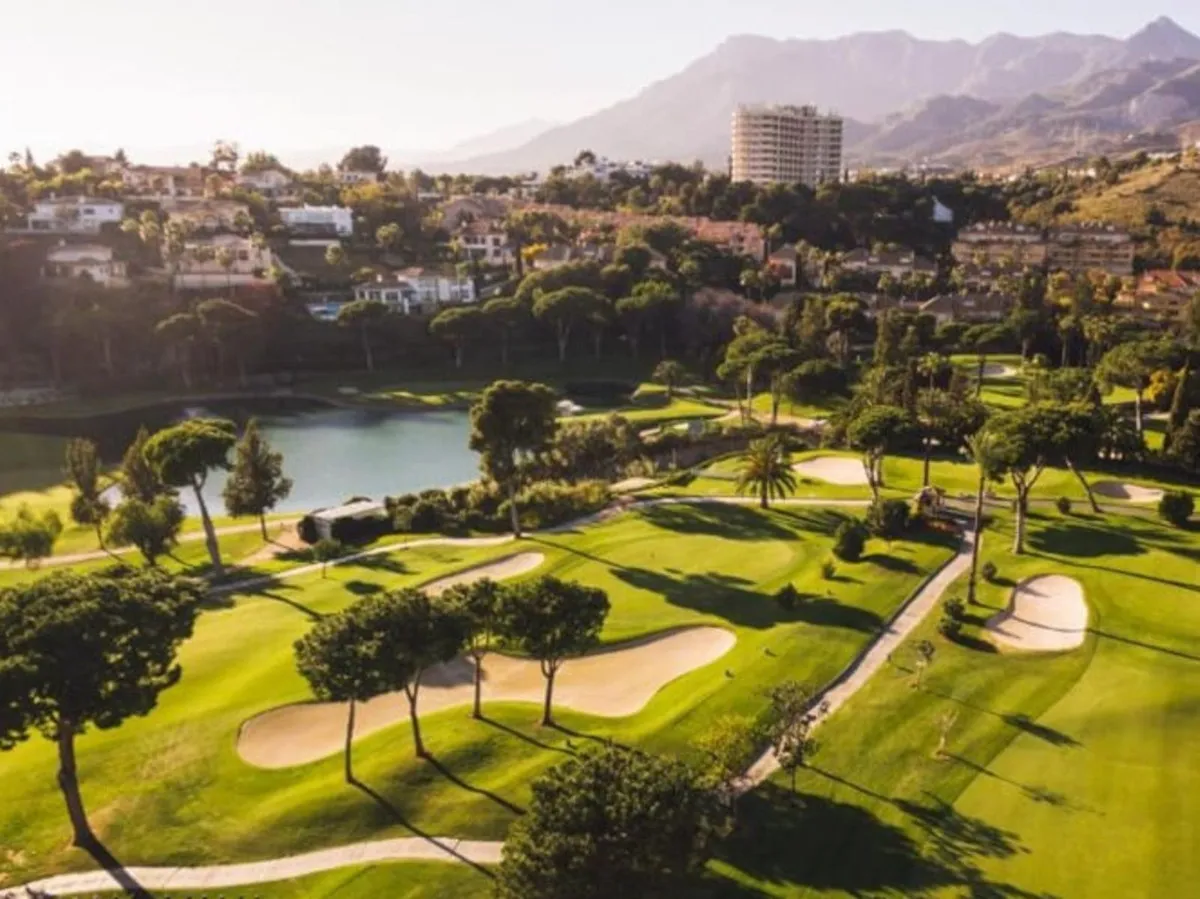 a95046f6-cff3-47a3-8d85-ceb9d25a0e3e